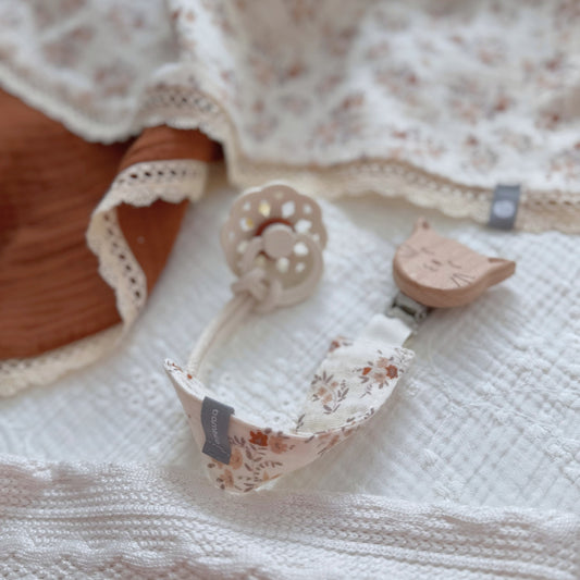 Muslin Pacifier Clip